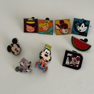 DISNEY PIN LOT assorted!